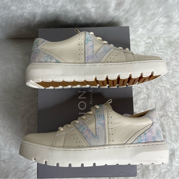New Vionic Simasa Sneaker size 8 - Picture 11 of 12